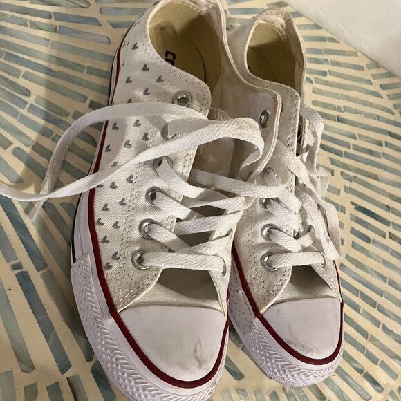 "I DO" CUSTOM CONVERSE SNEAKER - Picture 2 of 9